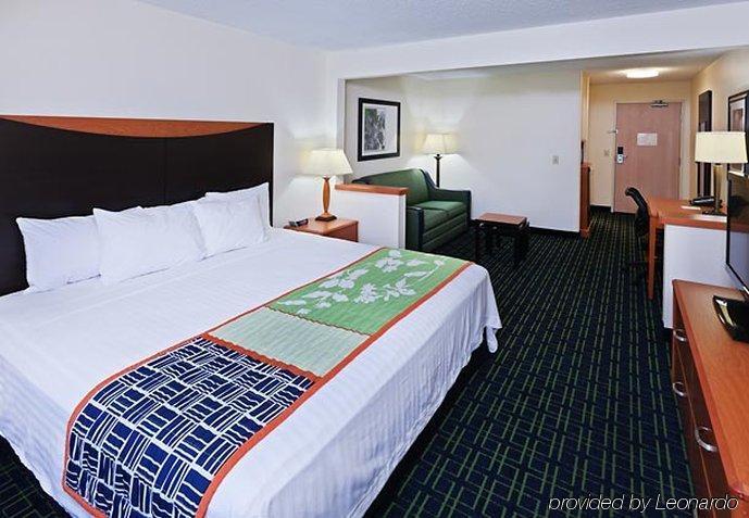 Fairfield Inn & Suites Lubbock Quarto foto